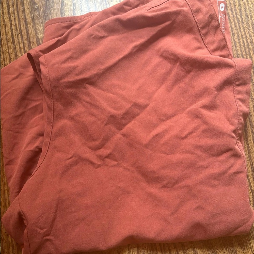 🍂 Figs Women's Terracotta XL Rafaela Top & 2X Zamora Jogger Scrub w Pink Tie Set - Picture 5 of 7